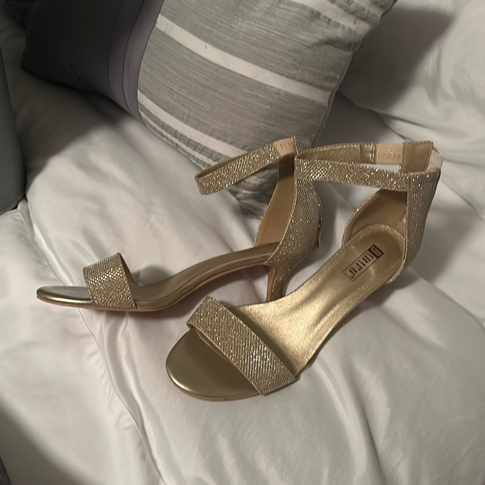 Gold (looks more champagne to me) Glitter Low Heels